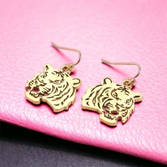 Jewelry - Embrace Elegance: Gold Dangle Tiger Earrings 🐅✨ NWT